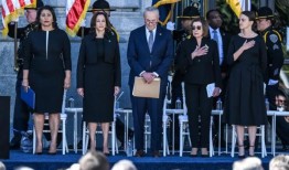 黛安·范斯坦的第一手故事，朋友和开拓者，在她的葬礼上闪耀