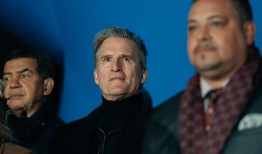 梅西百货(Macy's)裁员逾2000人，在私有化的压力下关闭了5家门店