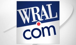 德克萨斯州一名男子起诉梅西百货和太阳镜小屋的父母，称他们因面部识别而被错误逮捕