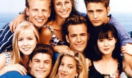 《比佛利山庄90210》女星Jennie Garth后悔加入CW新剧