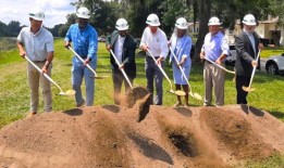 莫比尔在三里溪绿道的新部分破土动工