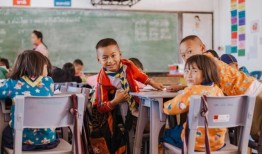 威克、达勒姆、奥兰治、坎伯兰和约翰斯顿县2024-2025年传统校历