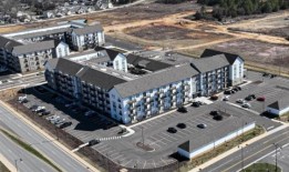 凯普斯通建筑公司完成了价值4500万美元的田纳西州度假村开发项目