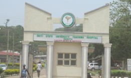 解救了被绑架的Ekiti学生，教师从教学医院出院