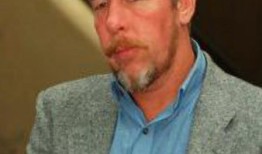 “他永远是一个威胁”：北岸强奸犯的幸存者第一次说话