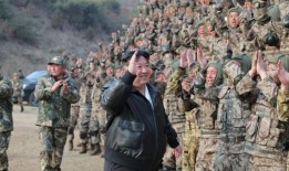 金正恩监督无人机测试，下令扩大生产