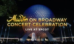 观看迈克尔·詹姆斯·斯科特，布拉德利·吉布森，曼迪·冈萨雷斯，肖巴·纳拉扬在迪斯尼音乐会上庆祝阿拉丁