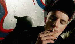 斯塔默可能会后悔户外禁烟令