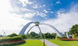 柔佛州雄伟的纪念碑