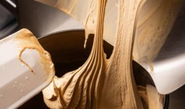 Gelato Messina在Woolworths推出了一系列的品脱和蛋糕