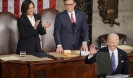 拜登利用国情咨文与特朗普形成对比，在第二任期出售选民