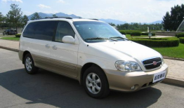 起亚嘉华：豪华MPV新篇章，重新定义舒适与安全