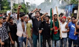 孟加拉国发生冲突，造成至少91人死亡，并实施宵禁