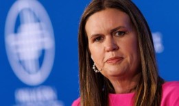 萨拉·赫卡比·桑德斯签署法案，禁止在阿肯色州强制接种疫苗