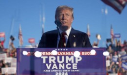 特朗普回到宾夕法尼亚州暗杀失败的地点