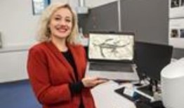 科慕因会计问题暂停首席执行官和高级管理人员的职务