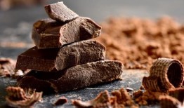 用燕麦粉制成的低糖巧克力与普通巧克力的评级相同或更好