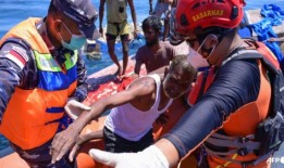 印度尼西亚救援人员在海上拯救了69名罗兴亚难民