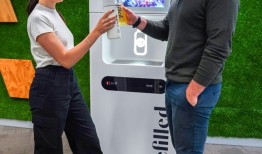 refill希望从垃圾填埋场中节省1亿个塑料瓶