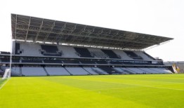 科克球场将更名为“SuperValu Páirc Uí Chaoimh”，投票后立即生效
