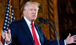 特朗普暗示对禁止堕胎药持开放态度