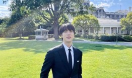 防弹少年团的金将在2024年巴黎奥运会上为韩国传递火炬