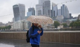 伦敦天气：黄色雷暴预警，暴雨可能给西南地区带来洪水