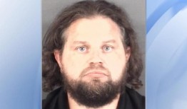 霍普·米尔斯被指控在Instagram上对13岁的女孩进行性行为