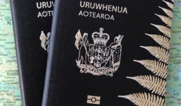 在缩短护照等待时间方面取得进展