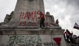 杰弗里斯谴责内塔尼亚胡访问联合车站期间的骚乱