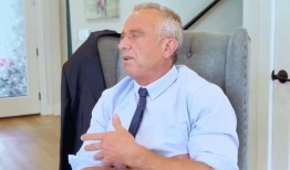 小肯尼迪承认在纽约中央公园倾倒熊的尸体