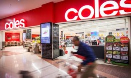 珀斯的购物者抨击超市巨头科尔斯因为“荒谬”的规定增加了额外的费用