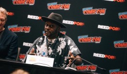 在纽约动漫展上，Playbill的2023百老汇大书呆子小组的7个亮点