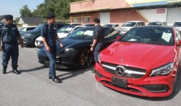 海关查获28辆未缴税款达1000万令吉的豪华汽车