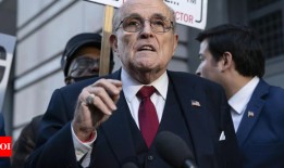 鲁迪·朱利安尼因诽谤案被判支付1.48亿美元，几天后他申请破产