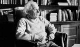 爱因斯坦关于纳粹核弹的信件以400万美元的价格售出