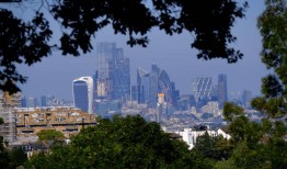 雷诺(Renold)在取得创纪录的业绩后，开始寻找收购对象