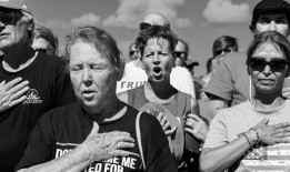 你应该去参加特朗普的集会