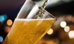 一名比利时男子，他的身体酿造的酒精胜过了酒后驾车的说唱