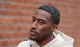 英国说唱歌手容菲在新西兰伊甸园音乐节演出前在澳大利亚被指控强奸