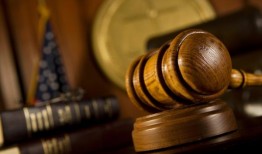 阿拉巴马州一名男子因贿赂菲律宾妇女性侵她们的孩子被判30年监禁