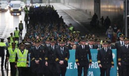 飞行员将就爱尔兰航空公司17.75%的加薪提议举行会议