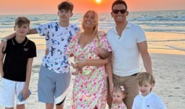 斯泰西·所罗门猛烈抨击丈夫乔·斯瓦什不寻常的痴迷