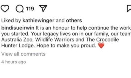 2006年，在鳄鱼猎人史蒂夫·欧文不幸去世18周年之际，宾迪·欧文向他致敬