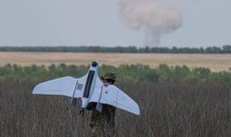 乌克兰和俄罗斯互相进行无人机袭击，造成四人死亡