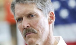 Eric Hovde说女人只对好莱坞感兴趣是什么意思？