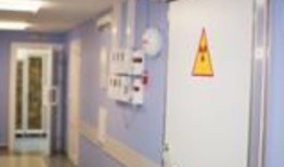 科慕因会计问题暂停首席执行官和高级管理人员的职务