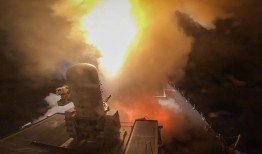 在红海冲突中，海军领导人问：我们的舰船激光器在哪里？