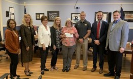 雷德福的合作伙伴基金会向学校捐赠了20多万美元