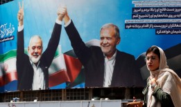 当全世界都在等待对以色列的报复时，伊朗内部发生了什么？